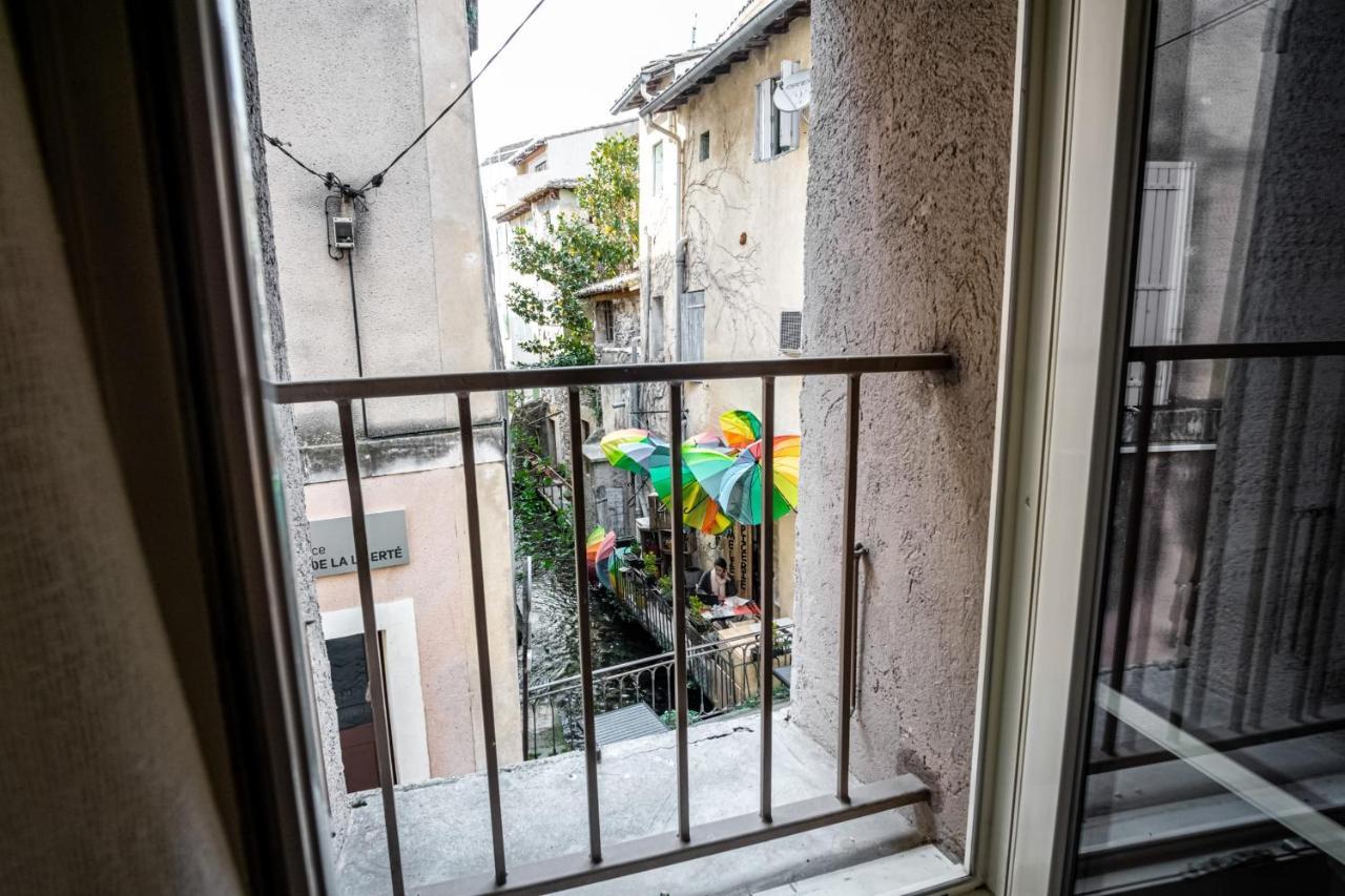 Appartement Au Coeur De L'Isle Sur La Sorgue Exterior photo